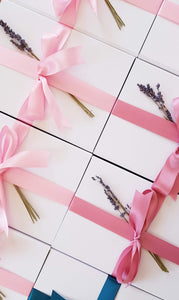 Gift box wrapping